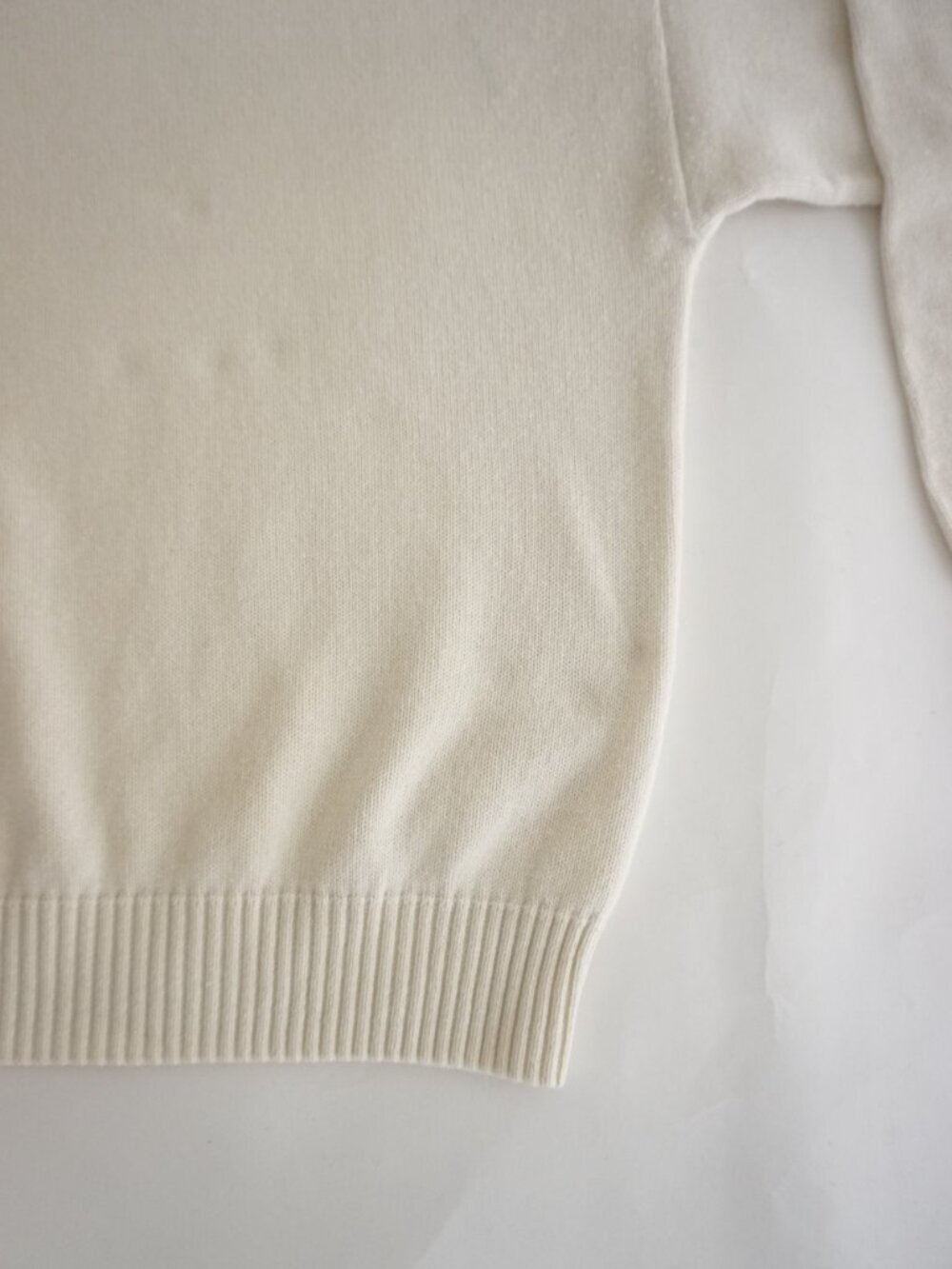 Vintage Classics Cream Solid Knit Minimal Ribbed Hem Crew Neck Sweater Cotton M - Picture 5 of 10